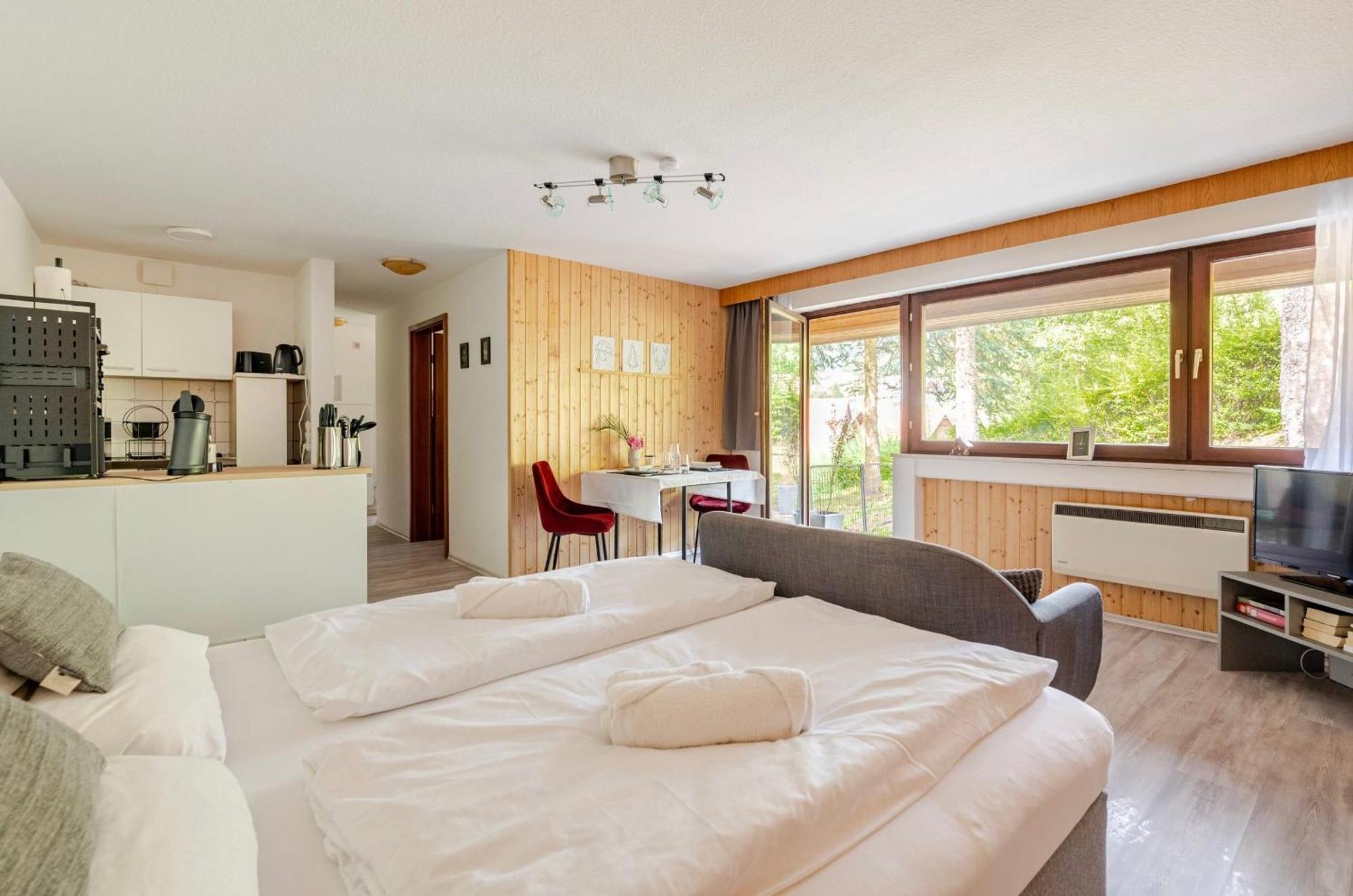 An Wanderwegen Gelegen Mit Terrasse Und Boxspringbett Apartamento Sasbachwalden Exterior foto